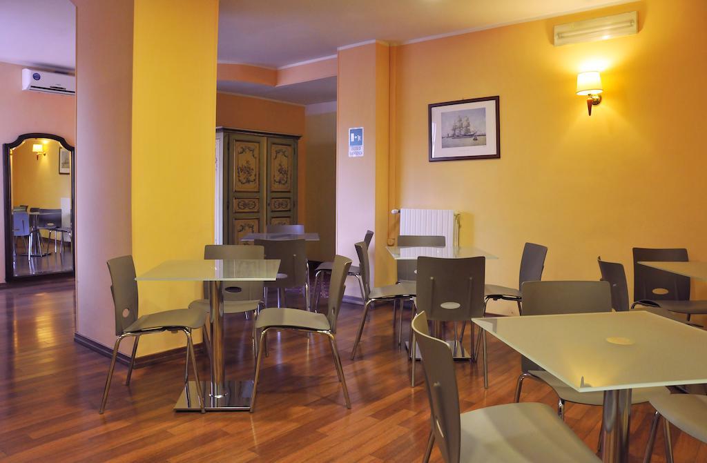 Alpi Hotel